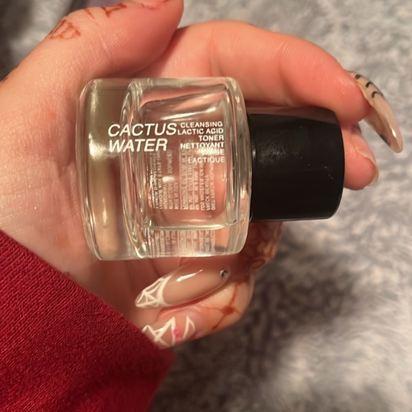 Skin Care Bundle - Picture 4 of 10